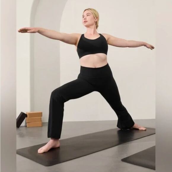 ATHLETA Elation Flare Pant Powervita Black Sz 2X {P35} - Picture 1 of 8